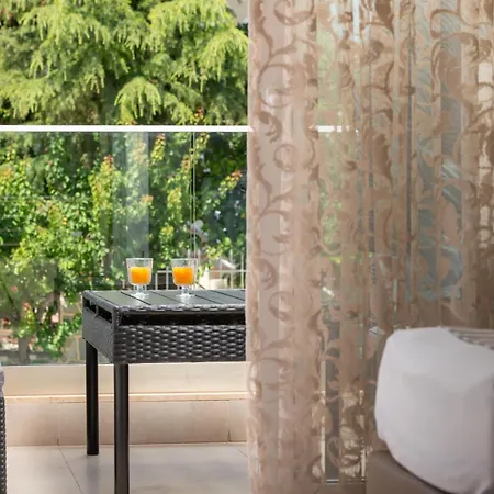 Sithonia Luxury *
