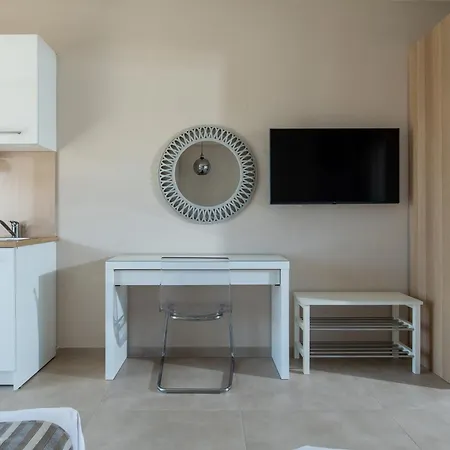 Sithonia Luxury Apartment